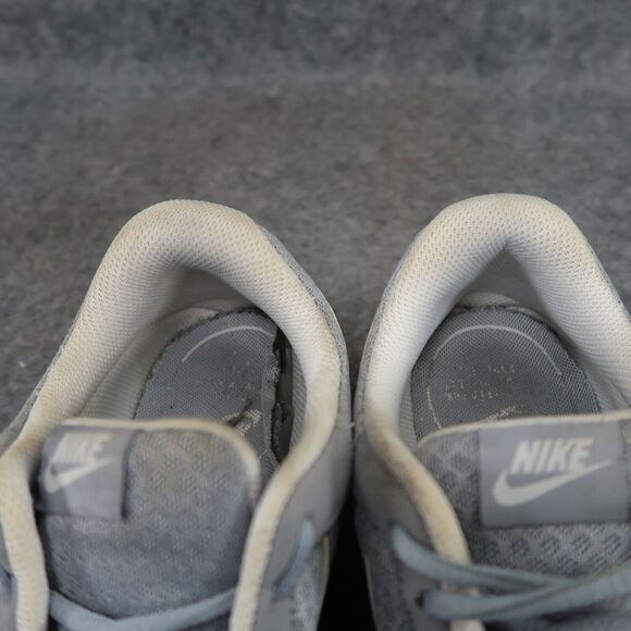 Nike Shoes Womens 9 Sneaker Tanjun Athletic Lifestyle Trainer Comfort Grey White - Picture 12 of 12